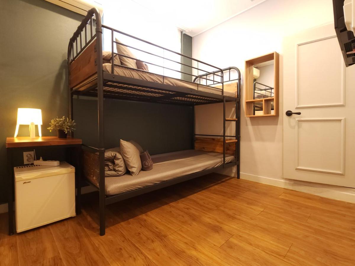 Oyo Hostel Dongdaemun1 Seoul Ngoại thất bức ảnh