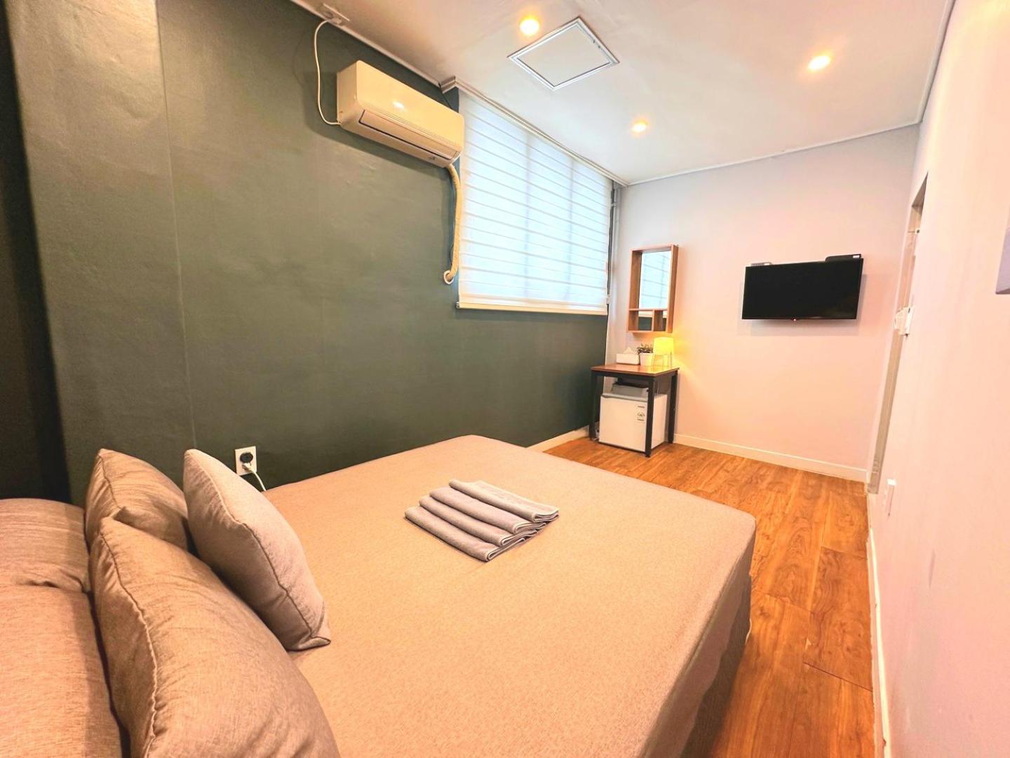 Oyo Hostel Dongdaemun1 Seoul Ngoại thất bức ảnh